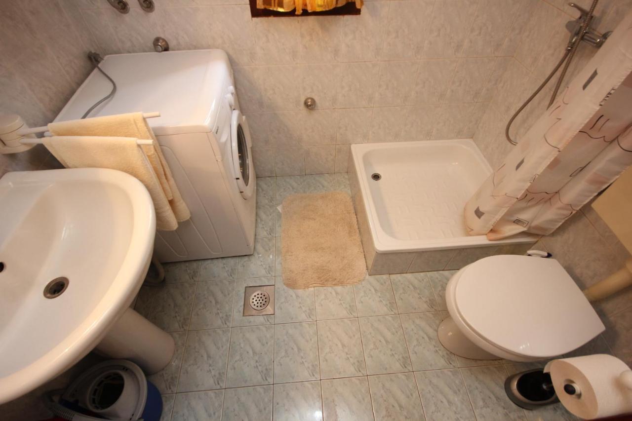 Apartments With A Parking Space Veli Losinj, Losinj - 8029 المظهر الخارجي الصورة